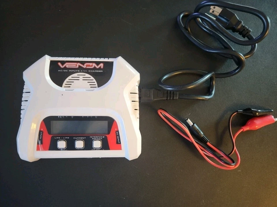 Venom Dual 3SLIPO/LIFE AC/DC Balance Battery Charger 50W - Image 1 of 4