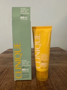 Clinique Crema Facial Amplio Espectro FPS 50 ¡Protector Solar! 1,7 fl. oz. ¡NUEVO! - Imagen 1 de 1