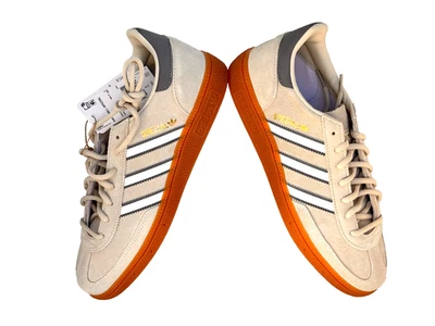 ADIDAS ORIGINALS HANDBALL SPEZIAL LEATHER UPPER SHOES. MEN'S SIZE: 8.5 - Image 1 of 4