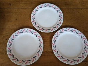 Homer Laughlin 6,25" Brot/Dessert Teller Set {3} mit PINK GRAU Blätter Beeren - Bild 1 von 4
