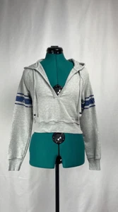 No Boundaries Love Life Gray Crop Hoodie Fleece Raglan Sweatshirt Juniors Small - Picture 1 of 12