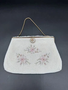 RARE VINTAGE PETITE POINT BEADED HOMEMADE IN FRANCE FLORAL HANDBAG - Picture 1 of 7