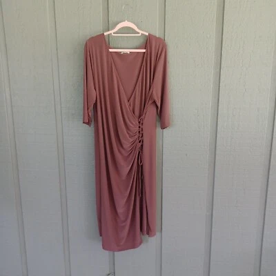 Vestido jersey envolvente sintético Kiyonna talla grande 2X para mujer cuello en V detalle con cordones elástico Foto 1 de 4