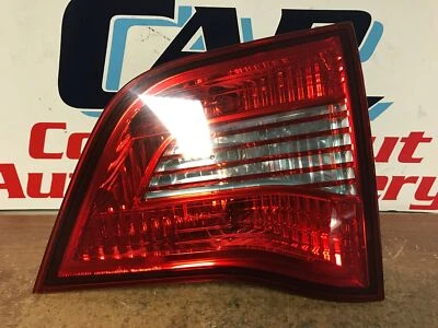 Luz trasera interior Volkswagen Routan 2009 derecho/pasajero #73 Foto 1 de 4