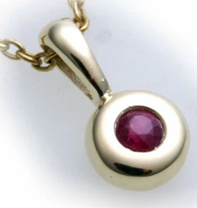 Pendant Ruby Real Gold 750 Ladies 18 Carat Yellow Gold Solid Quality - Picture 1 of 2