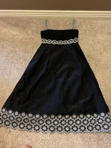 Antonio Melani Womens Dress Size 0 Classic Black And White Sleeveless  Cocktail - Picture 1 of 3