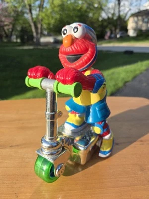 Scooter ELMO 2000 Sesame Street 8" juguete Mattel con acción Press N' Go Foto 1 de 4