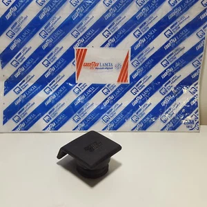 TAPPO INTRODUZIONE OLIO MOTORE FIAT CROMA ORIGINALE FIAT 7604830 - Imagen 1 de 5