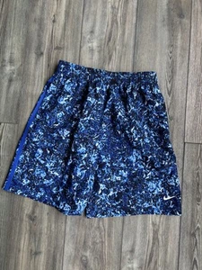 NWT-Nike Boys Dri-FIT Training Shorts Blue  Pockets Size KIDS XL - Picture 1 of 10