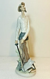 Statuina Lladro Don Chisciotte porcellana Spagna alta 12" con spada libri cappello CHIPPATO - Foto 1 di 6