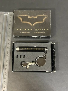 Batman Begins Laser Pointer Bat Signal Rare 2005 In Box Working Collectible - Bild 1 von 5