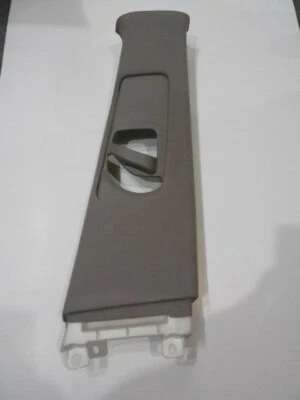 02-06 ES330 Lexus ES300 Right Passenger Upper B-Pillar Trim 73023-33010 - Image 1 of 4