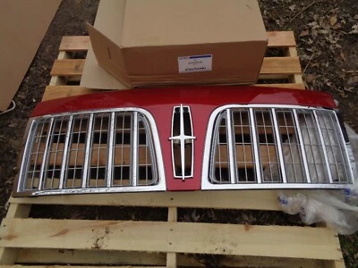 NOS FORD 10 11 12 13 14 15 16 17 18 19 LINCOLN MARK LT GRILLE AL3Z-8200-GA NEW - Image 1 of 4