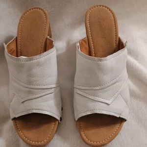 GABOR white leather Studded Patchwork Block Heel Slides Mules EU39 UK6 - Picture 1 of 6