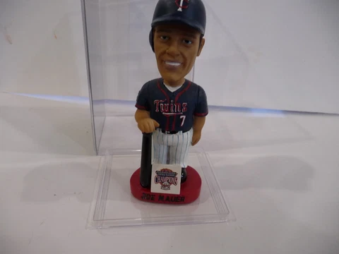 Joe Mauer Bobblehead Minnesota Twins with Display Case Red Base Cover