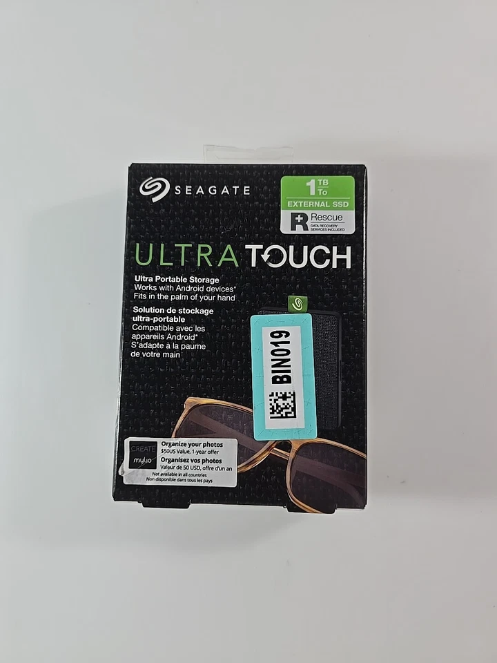 Seagate Ultra Touch 1TB USB 3.0 External Hard Drive, Black (STJW1000401) - Image 1 of 1