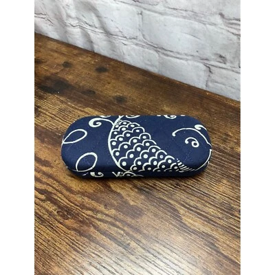 Vera Bradley Eyeglass Case Quilted Fabric Hard Shell Glasses Protector - Image 1 of 4