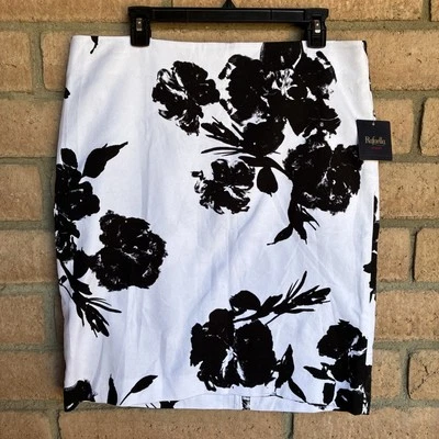 Saia lápis feminina Rafaelle Studio 14 branca preta floral cintura alta quadril reto - Imagem 1 de 4