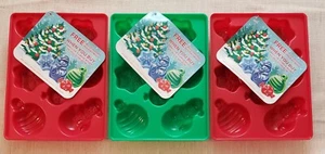 3 Jello Jiggler Holiday Formen 7 Weihnachtsformen pro Tablett ⛄️🍬❄️ - Bild 1 von 4