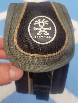 Crumpler ' DIGITS Sporty Guy 0.2 Pouch ' Camera Bag Brown/Oatmeal Free Post - Image 1 of 4