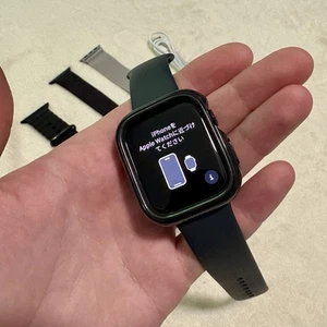 Apple Watch SE 2e génération 44 mm GPS + cellulaire 32 Go minuit MXG23LL/A - Photo 1 sur 10