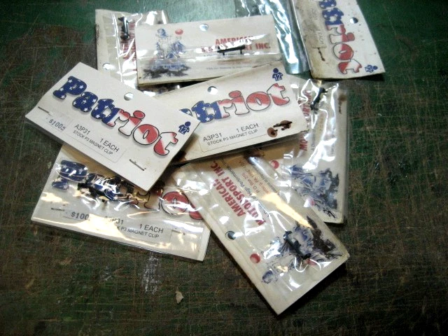 Chasis escala HO Patriot A3P31 Stock P3 clips magnéticos de Wizzard Foto 1 de 2