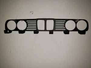 UPDATED DESIGN BMW E30 Grill Keychain Rack - Picture 1 of 6