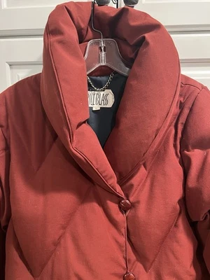 Vintage 80’s Bill Blass Down Quilted Puffer Coat Maroon Long Jacket Pockets Sz M - Image 1 of 4