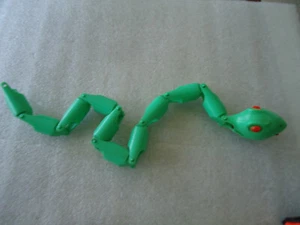 Vintage Plastic Green Snake w/ Red Eyes - Picture 1 of 4