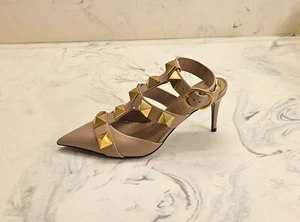 New! Valentino Garavani 'Roman Stud' Pump Beige Size 5.5 US 35.5 Eur. MSRP $1250 - Picture 1 of 11