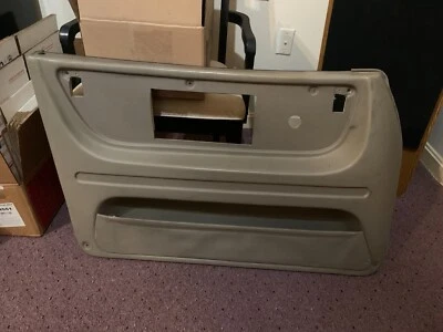 Panel de tarjetas de puerta izquierda Saab 900 1992 hatchback clásico sedán de 2 puertas color topo Foto 1 de 4