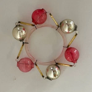 Alter Gablonzer Weihnachtsschmuck Christbaumschmuck Kranz Silber Rosa - Picture 1 of 2