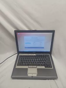 Dell Latitude D620 Intel Centrino Duo T2400 1GB 80GB Linux Lite Vintage Laptop - Picture 1 of 5