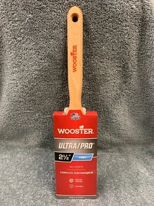 Wooster Brush 4175-2 1/2 Ultra/Pro Firm Paintbrush, 2.5-Inch - Bild 1 von 3