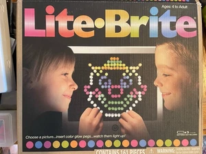 LITE-BRITE Magic Screen Set Lots Of Templates!!! Light Bright Box - Picture 1 of 5