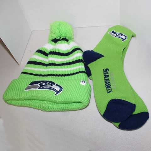 '47 Brand Seattle Seahawks Logo Embroidered Pom Pom Beanie Winter Hat & Socks Cover