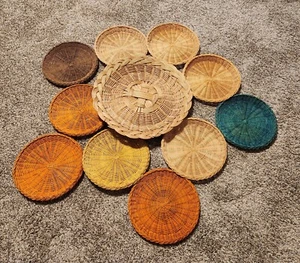 Vintage Lot of 11 Wicker Woven Round Plates Boho Farmhouse Wall Decor - Picture 1 of 4