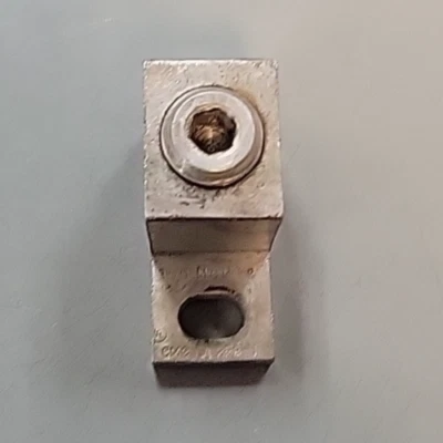 CMC LA-258-1 300 MCM-6 AL CU Mechanical Lug - Image 1 of 4