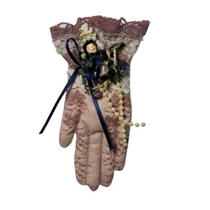 Decorative Glove Sewing Wall Hanging - Picture 1 of 5