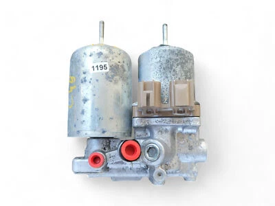 Bomba de refuerzo de freno antibloqueo ABS Toyota Prius C 12-19 47070-52020, C049, OEM, 20 Foto 1 de 4