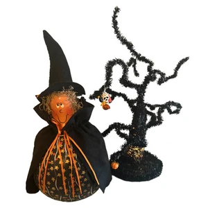 Vintage Halloween Kunststoff Hexe und schwarzer Lametta Baum - Bild 1 von 4