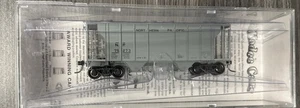 Kadee Cars HO RTR #8315 PS-2 Covered Hopper Northern Pacific #75273 NIB - Picture 1 of 3