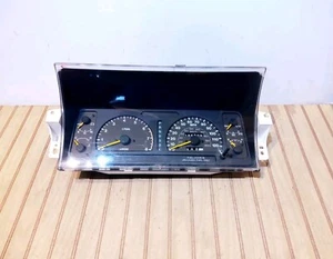 1995-1997 Isuzu Trooper Instrument Cluster ID 8971024763 w/185,908 Mi. OEM  - Picture 1 of 12