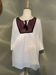 Women's Catherines Plus Size 2X, Tunic Style Gauzy Blouse. Pink, Black, & White - Picture 1 of 8