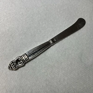 International Silver ROYAL DANISH Sterling Silver Butter Spreader - Picture 1 of 3