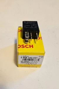 Bosch 0986332021 5 Pin Relay Volvo 30765042 - Picture 1 of 4