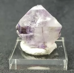 18mm FLUORITE from Santa Eulalia, Chihuahua, Mexico FLUORESCENT - Picture 1 of 6