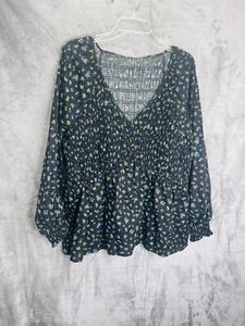 NEW Ava &Viv Womens Top V neck stretchy chest ruffle size 1X Black - Picture 1 of 6