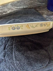 Lenox Cruisine Cinderella Oven-to-table Dish 15" x 10" x 1.5" oval white inside - Picture 1 of 4