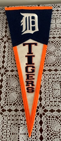Detroit Tigers Felt Pennant Winning Streak Sports 14 Inch Vertical unique Rare Cover